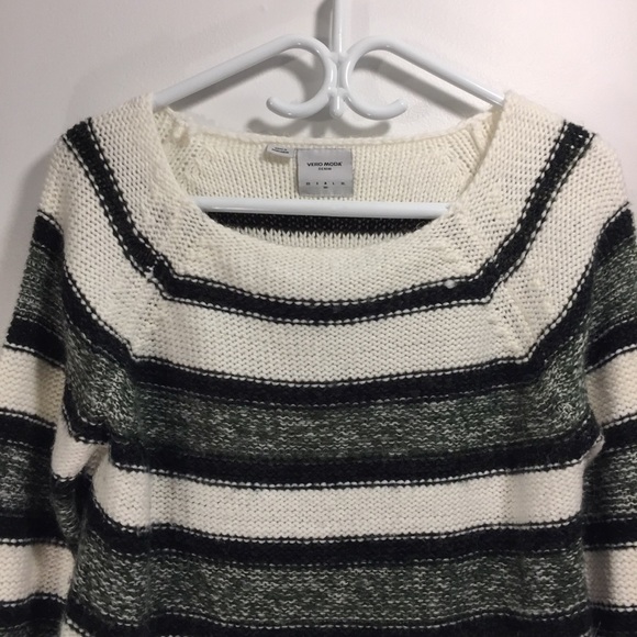 Vero Moda Striped Knit Sweater Size Med - Picture 4 of 8